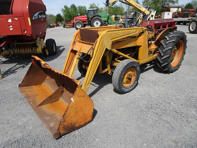 Image of Massey Ferguson 202 equipment image 1