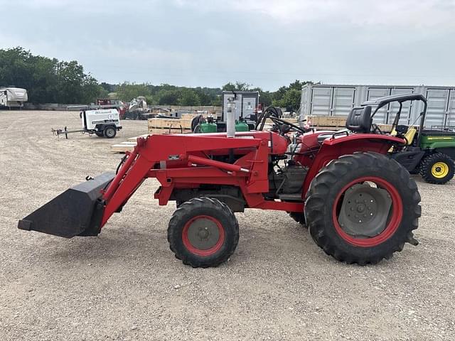 Image of Massey Ferguson 210 equipment image 1