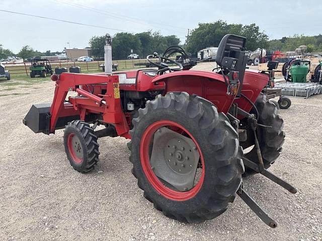 Image of Massey Ferguson 210 equipment image 2