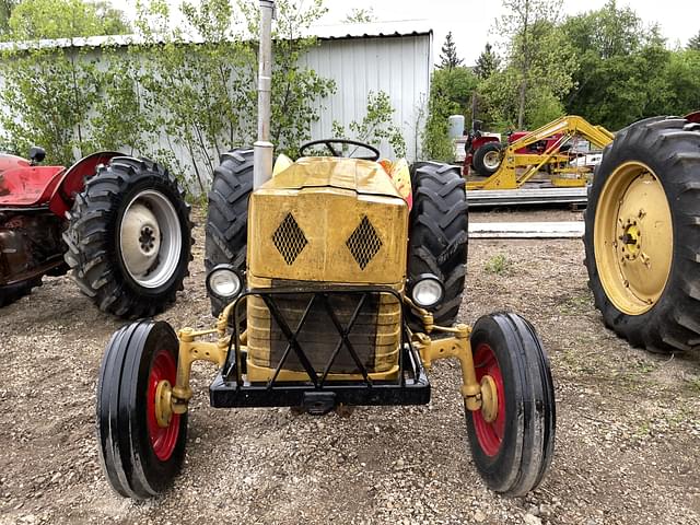 Image of Massey Ferguson 2135 equipment image 1