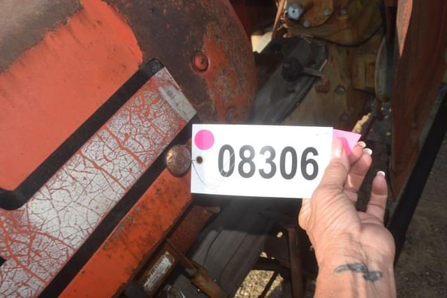 Image of Massey Ferguson 220 equipment image 1