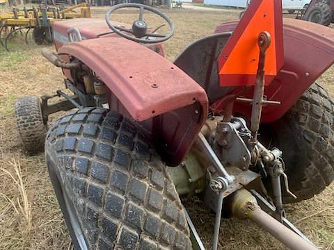 Image of Massey Ferguson 220 equipment image 2