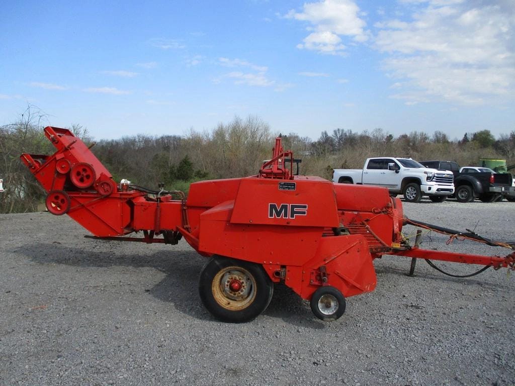 Main image Massey Ferguson 224