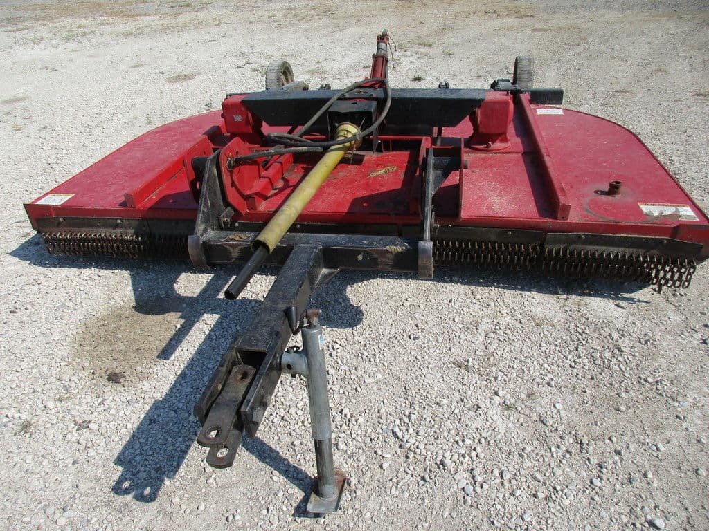 Image of Massey Ferguson 2270 Image 0