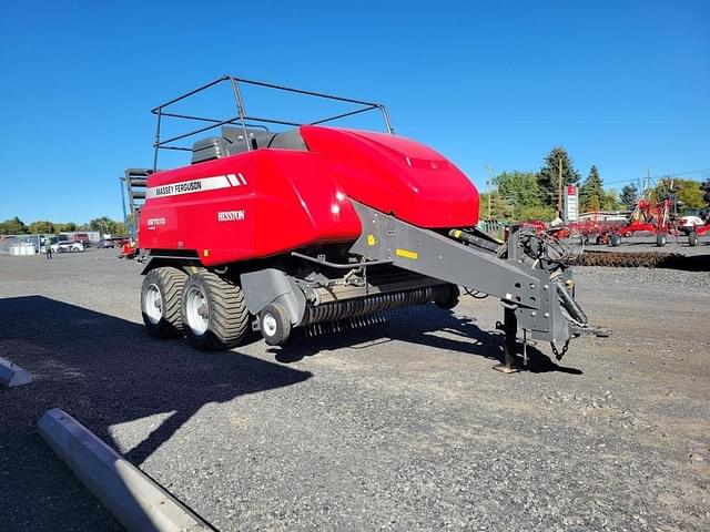 Image of Massey Ferguson 2270XD equipment image 3