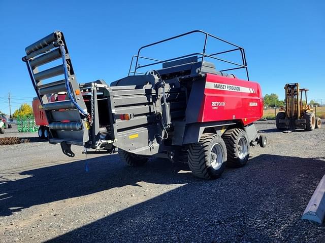 Image of Massey Ferguson 2270XD equipment image 2