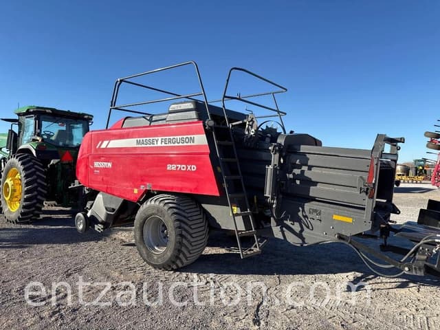 Image of Massey Ferguson 2270XD equipment image 2