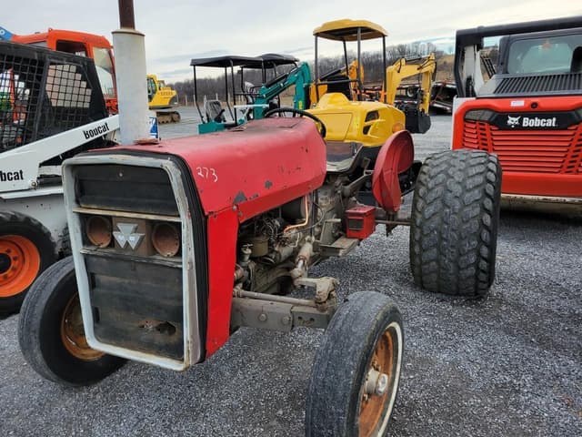 Image of Massey Ferguson 230 equipment image 2