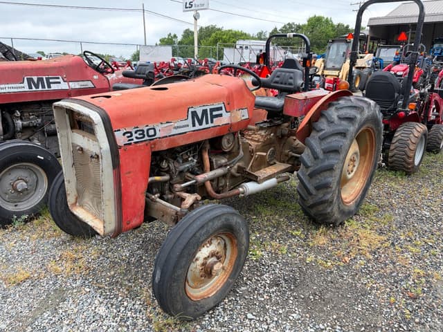 Image of Massey Ferguson 230 equipment image 2