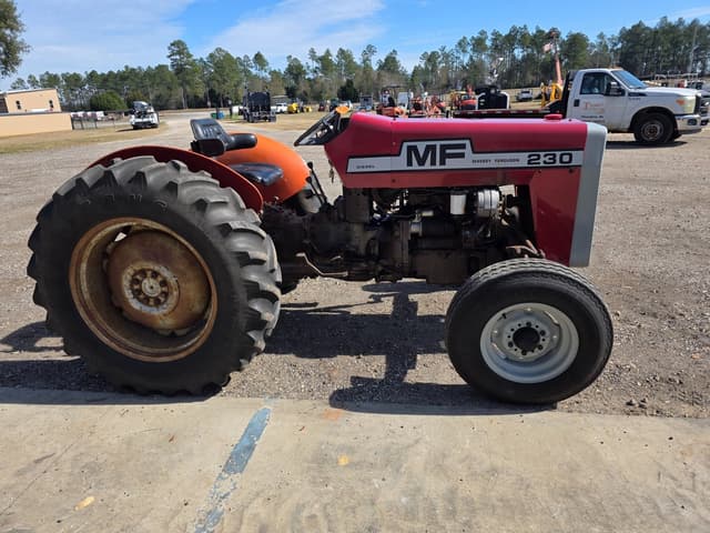 Image of Massey Ferguson 230 equipment image 3