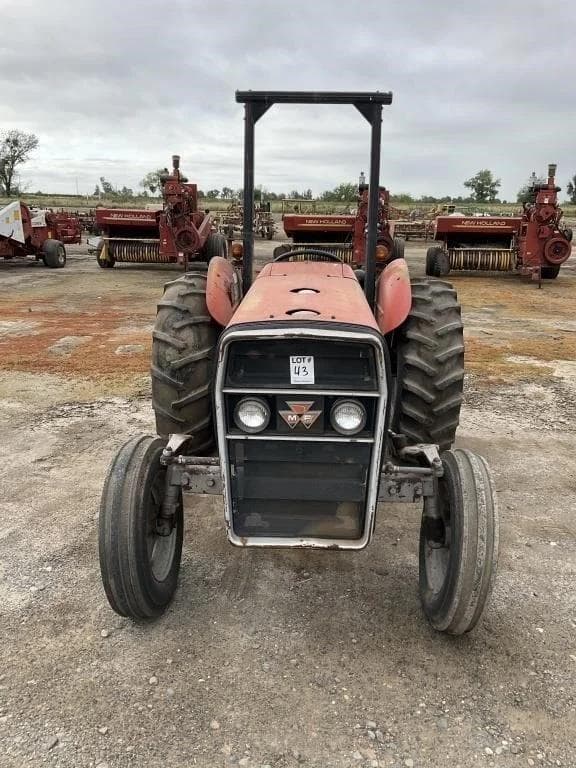 Image of Massey Ferguson 230 equipment image 1