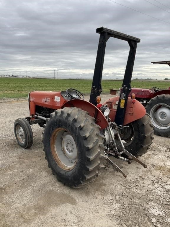Image of Massey Ferguson 230 equipment image 4
