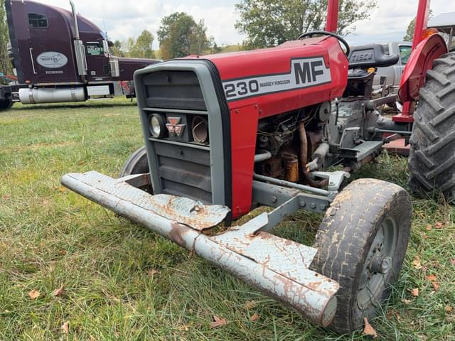 Image of Massey Ferguson 230 equipment image 3