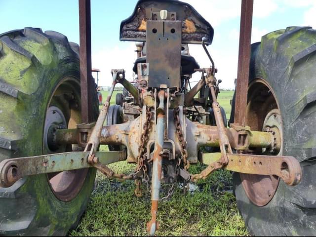 Image of Massey Ferguson 231 equipment image 4
