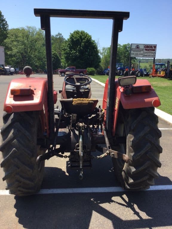 Image of Massey Ferguson 231 equipment image 2