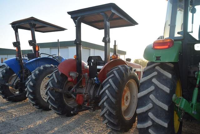 Image of Massey Ferguson 231 equipment image 2