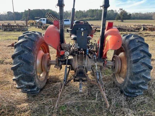 Image of Massey Ferguson 231 equipment image 4