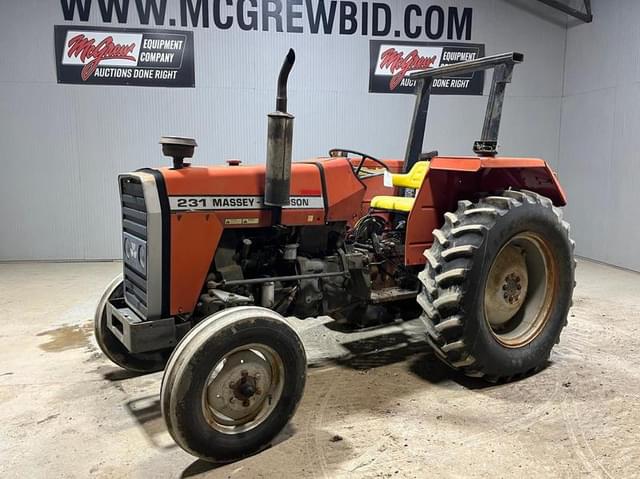 Image of Massey Ferguson 231 equipment image 1