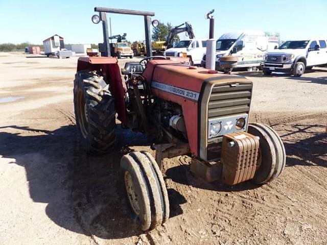 Image of Massey Ferguson 231 equipment image 2