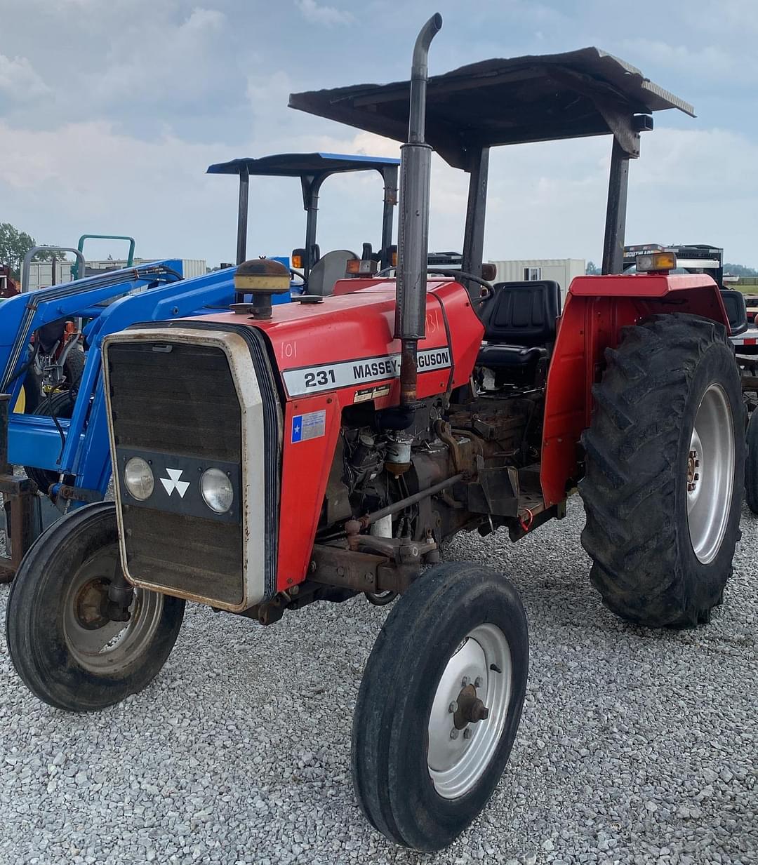 Image of Massey Ferguson 231 Primary image