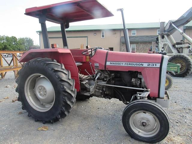 Image of Massey Ferguson 231 equipment image 4