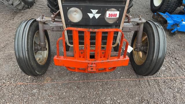 Image of Massey Ferguson 231 equipment image 3