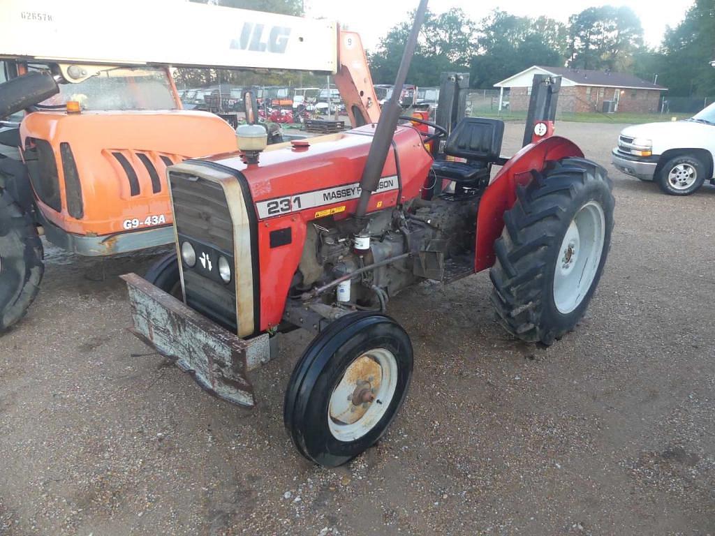 Image of Massey Ferguson 231 Primary image