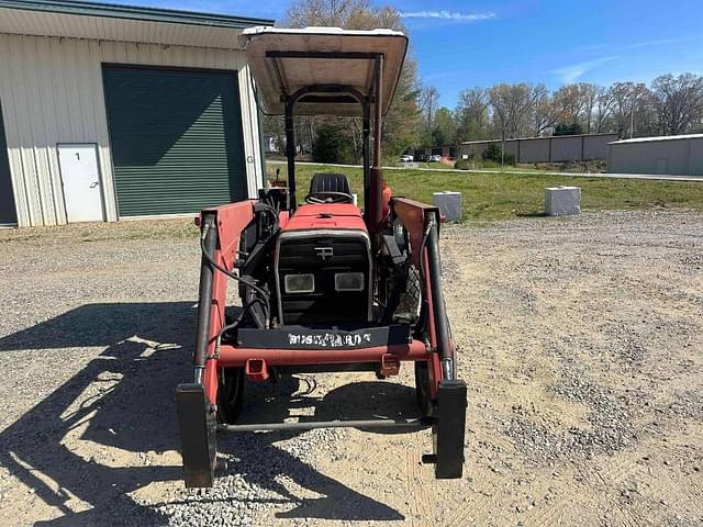 Image of Massey Ferguson 231 equipment image 1