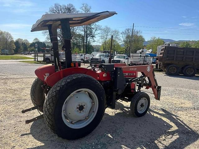 Image of Massey Ferguson 231 equipment image 3