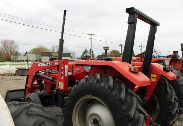 Image of Massey Ferguson 231 equipment image 2