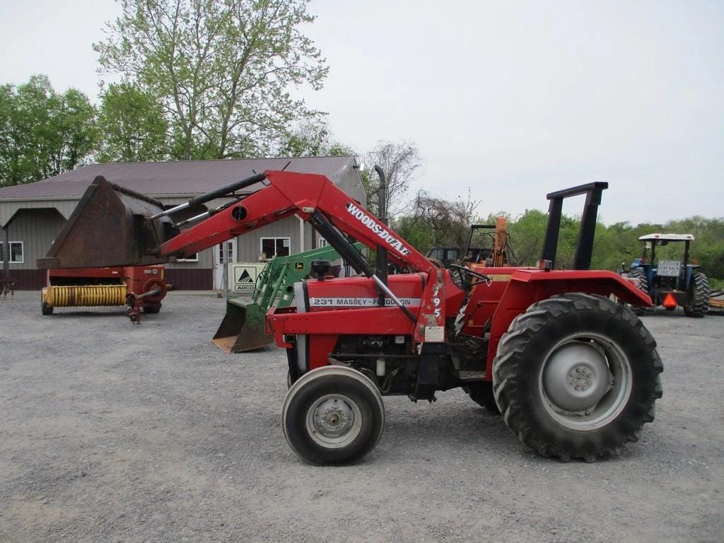 Main image Massey Ferguson 231