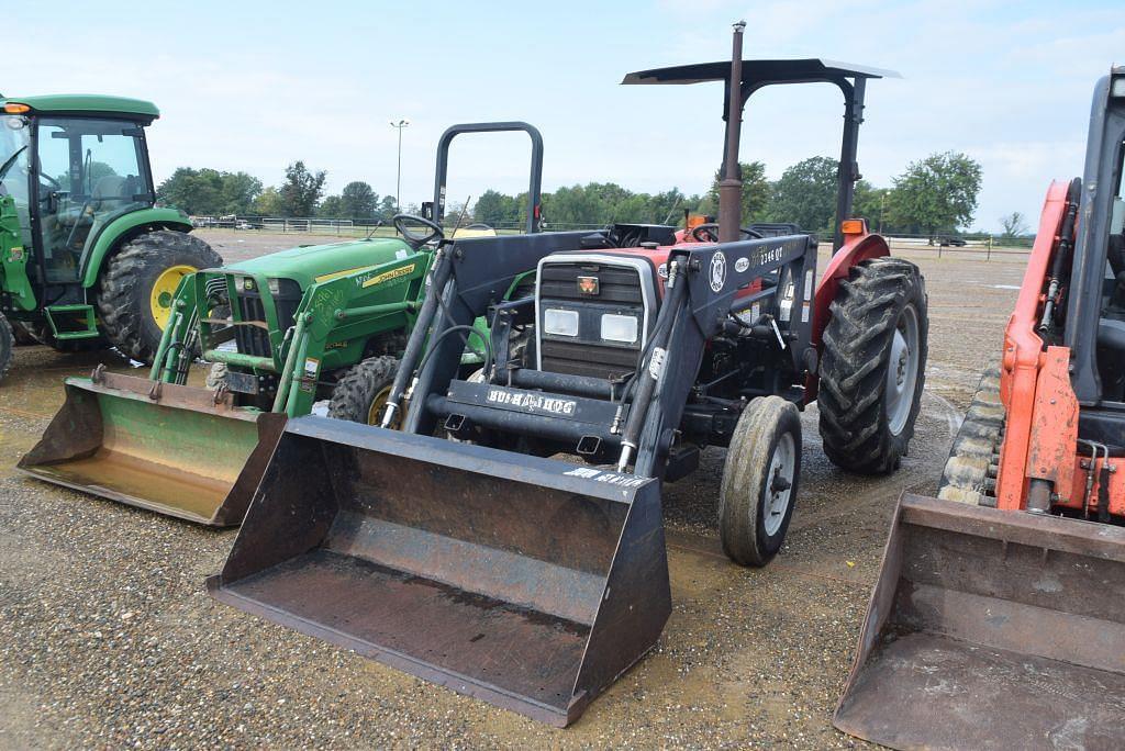 Image of Massey Ferguson 231S Primary image