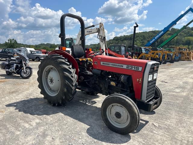 Image of Massey Ferguson 231S equipment image 3