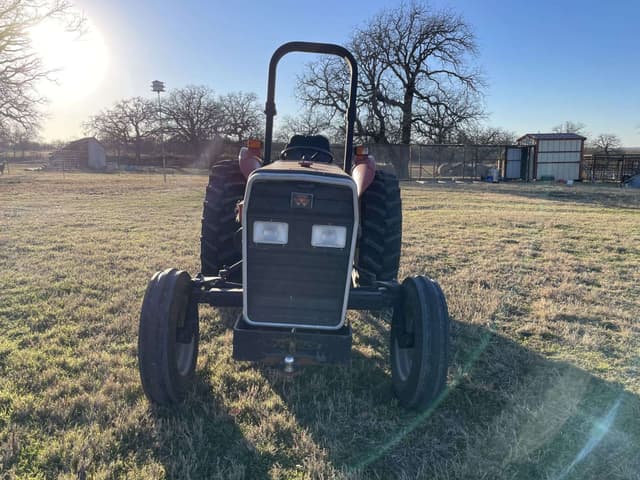 Image of Massey Ferguson 231S equipment image 1