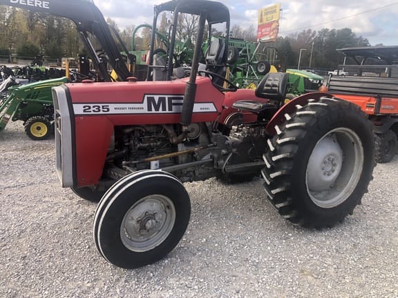 Main image Massey Ferguson 235
