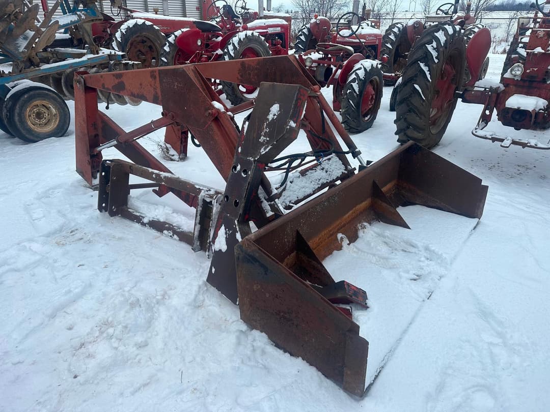 Image of Massey Ferguson 236 Primary image