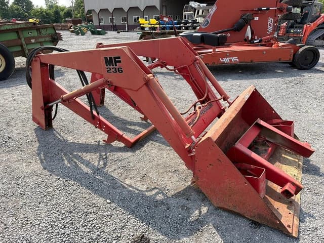 Image of Massey Ferguson 236 equipment image 4