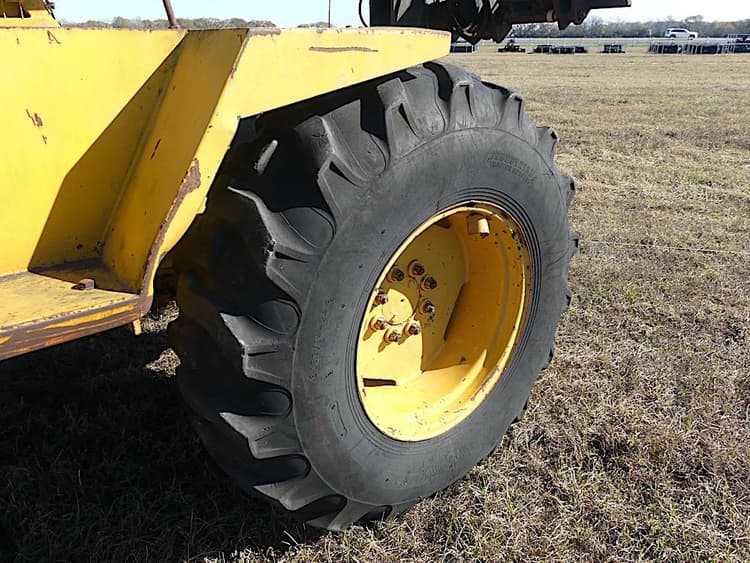 Massey Ferguson 24 Construction Forklifts for Sale | Tractor Zoom