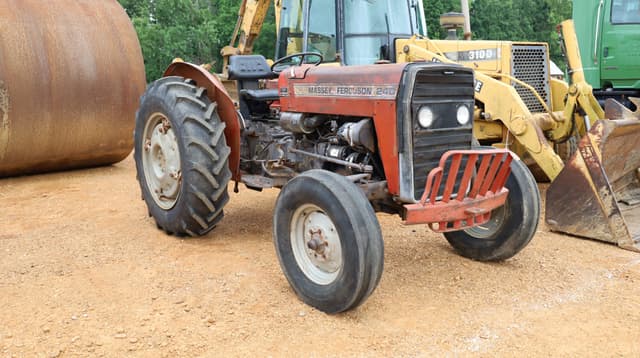 Image of Massey Ferguson 240 equipment image 1
