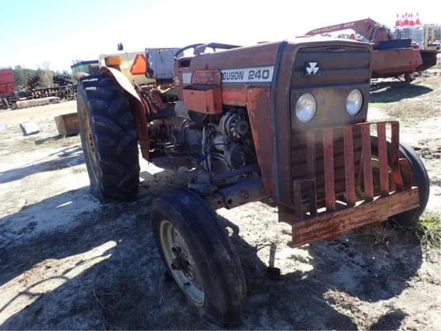 Image of Massey Ferguson 240 equipment image 1