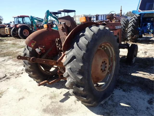 Image of Massey Ferguson 240 equipment image 2