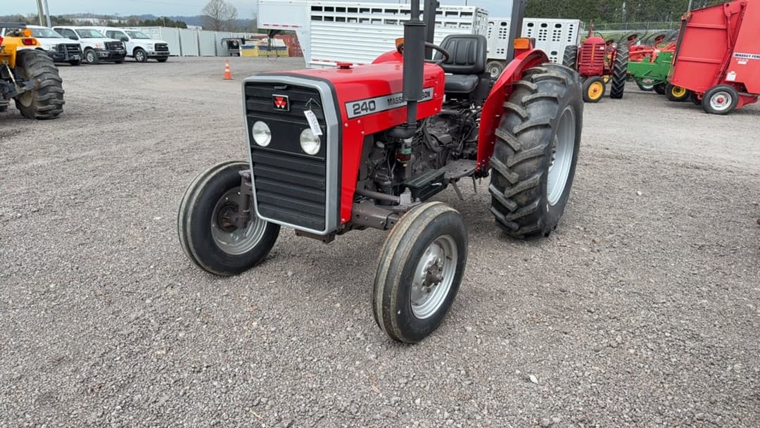 Image of Massey Ferguson 240 Primary image