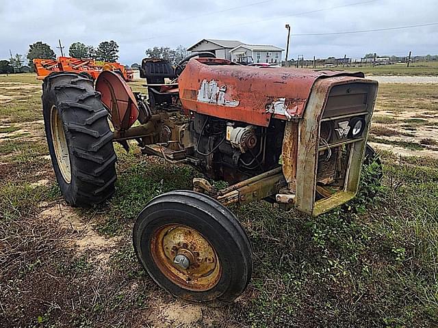 Image of Massey Ferguson 240 equipment image 1