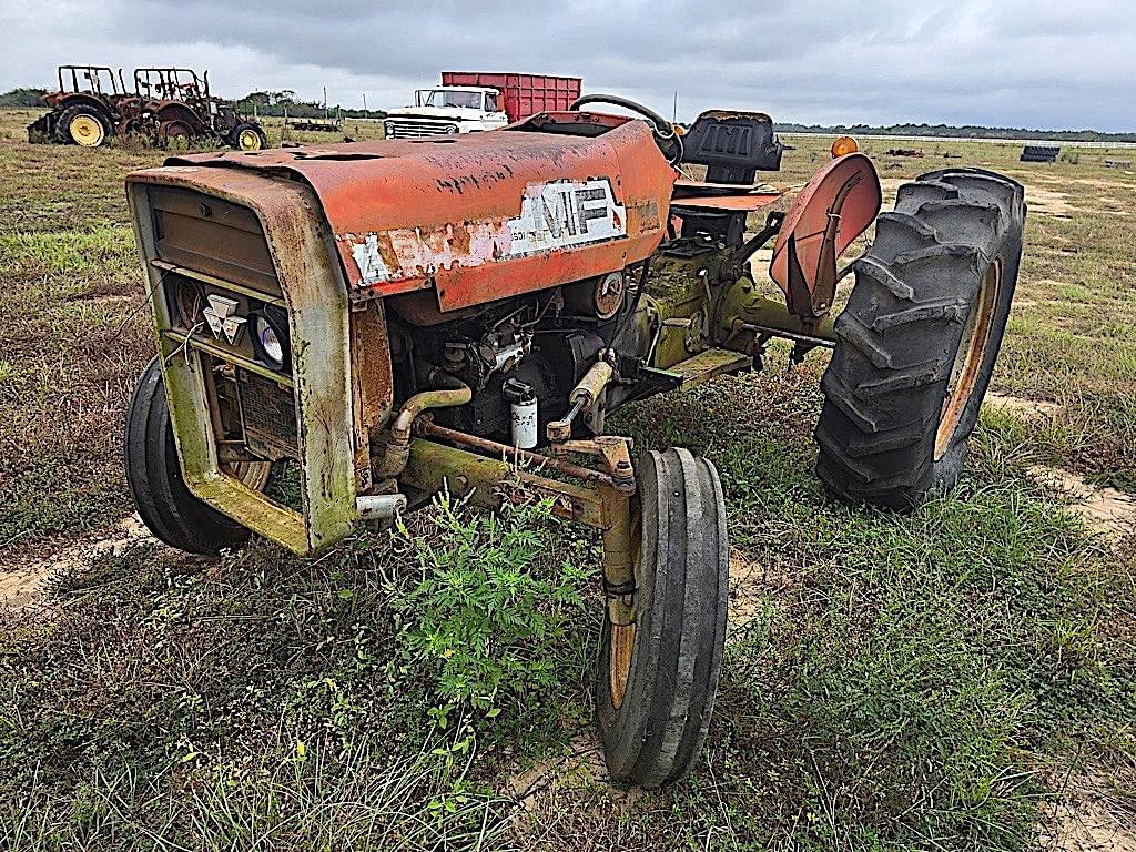 Image of Massey Ferguson 240 Primary image