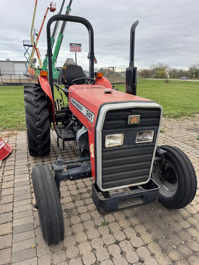 Image of Massey Ferguson 241 equipment image 1