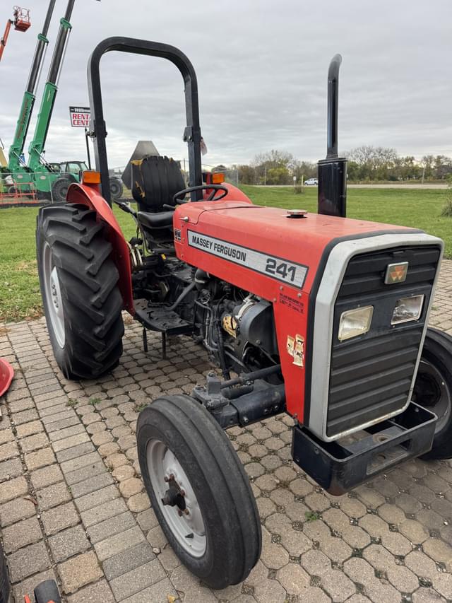 Image of Massey Ferguson 241 equipment image 2