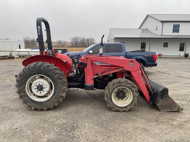 Image of Massey Ferguson 243 equipment image 4