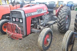 Massey Ferguson 245 Image
