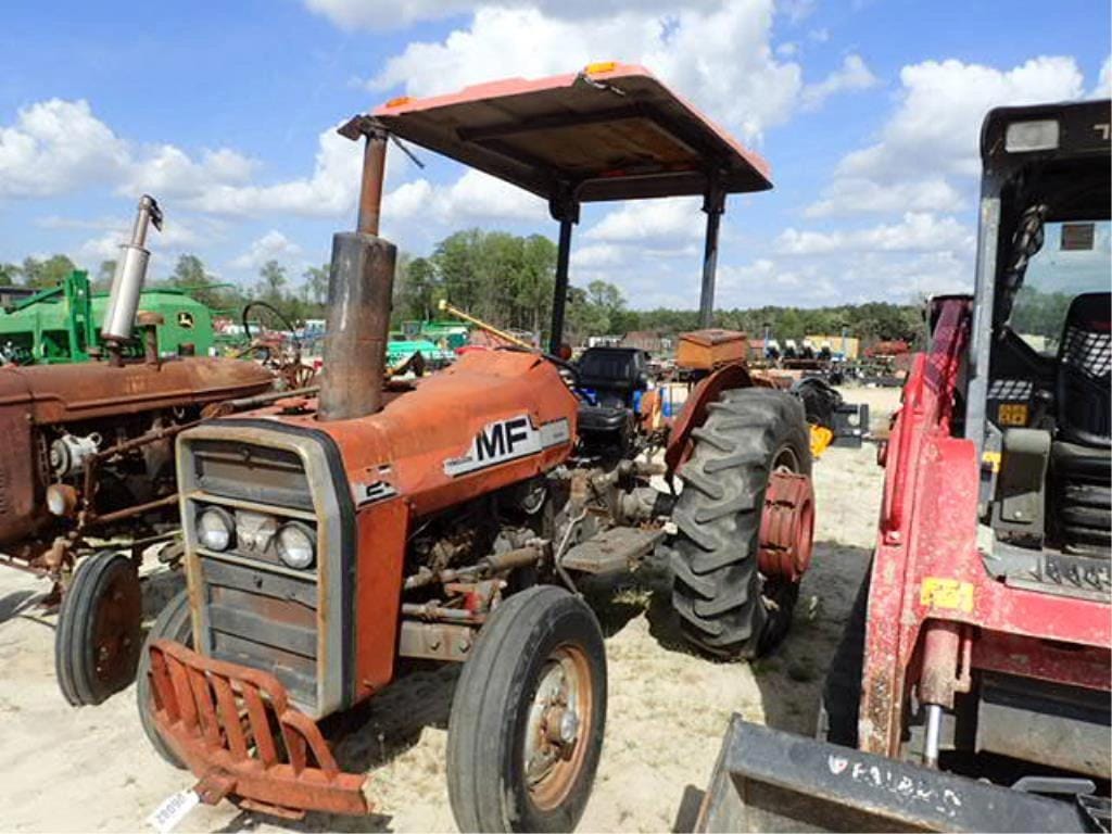 Massey Ferguson 245 Equipment Image0