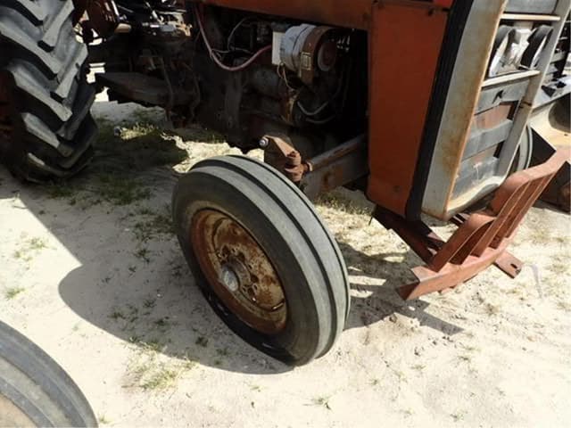 Image of Massey Ferguson 245 equipment image 3